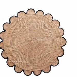 5’ Round Jute Rug with Black Trim
